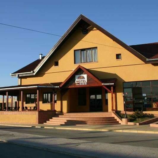 דבה Motel Restaurant Lowe מראה חיצוני תמונה